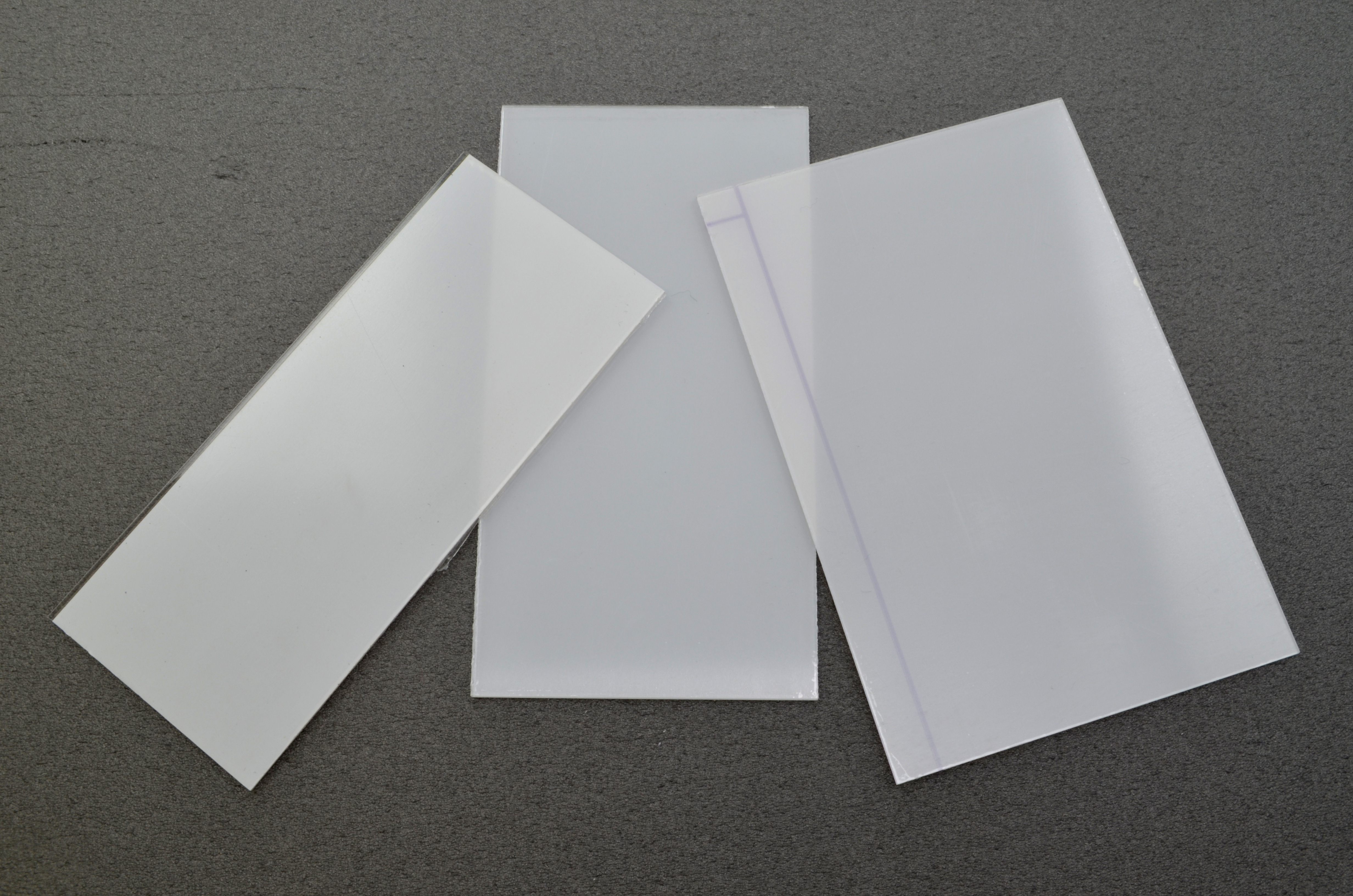 Polycarbonatscheibe, Zuschnitt mit Schutzfolie