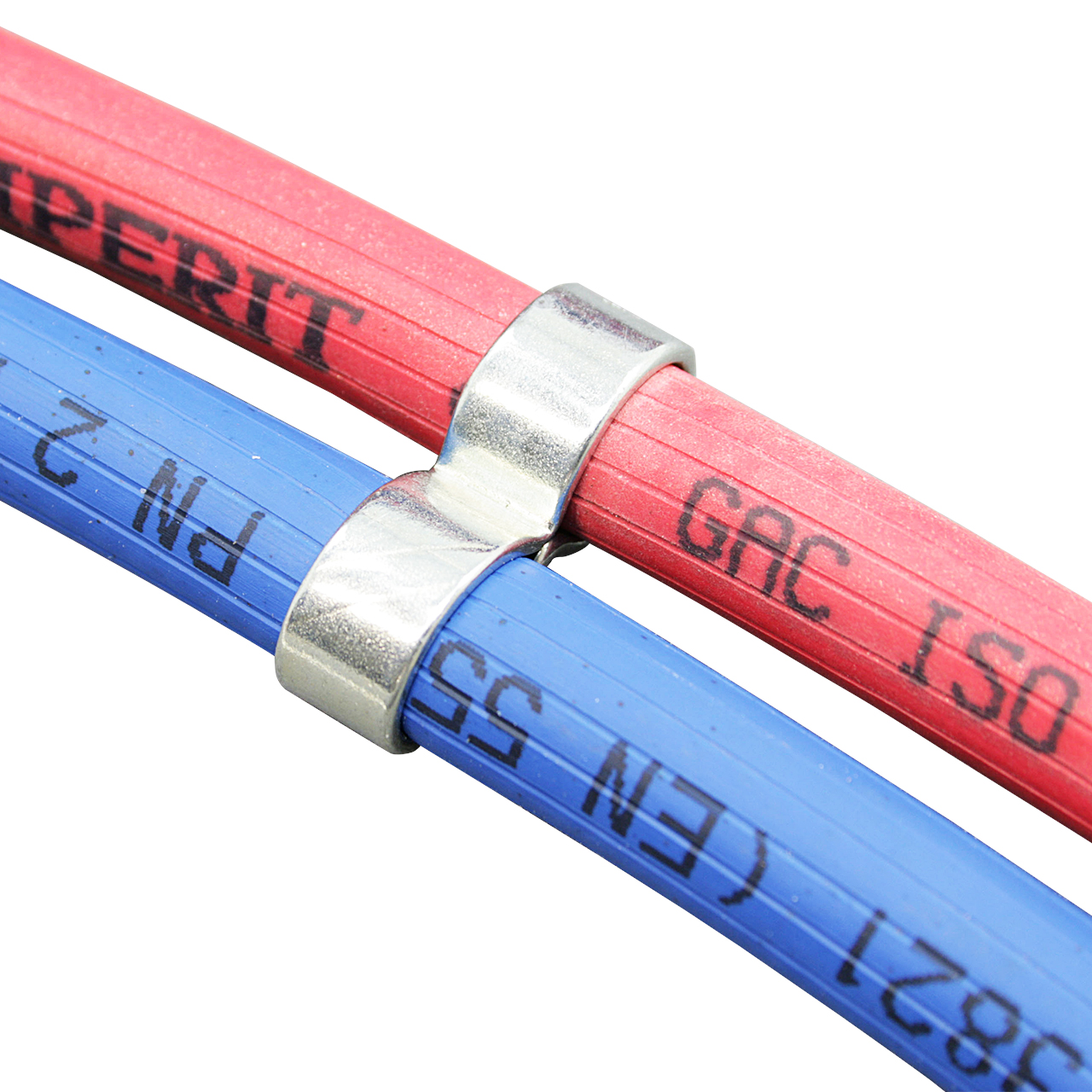 Zusätzlich montierte Schlauchklemme für Doppelschläuche