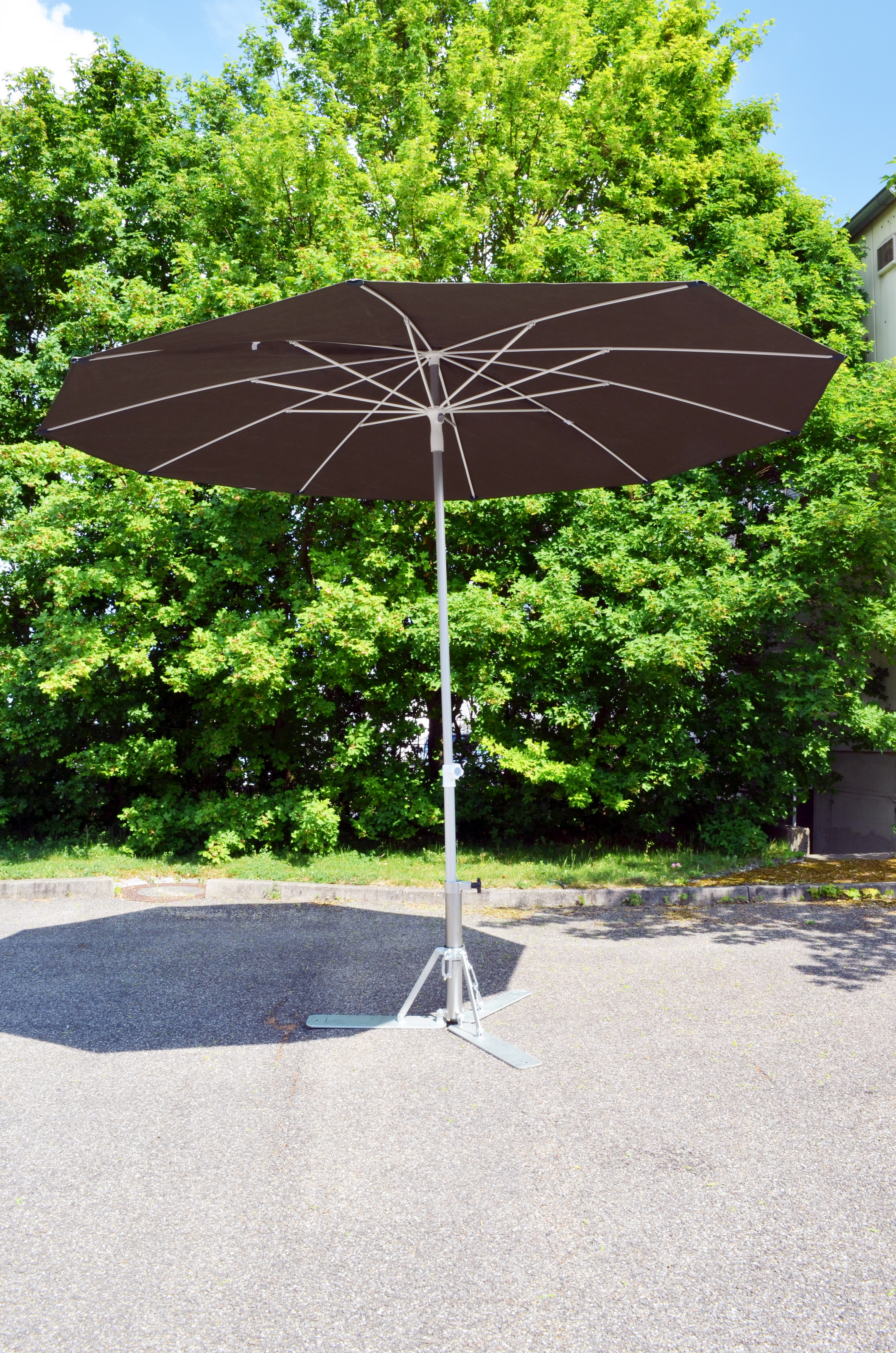 Arbeitsschirm STANDARD aus Baumwolle, oliv, Alugestell/Stahlstreben, oliv, Ø 3,0 m