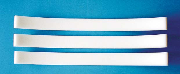 Schaumgummistreifen selbstklebend 340 x 27 x 8 mm, weiss 5er Pack