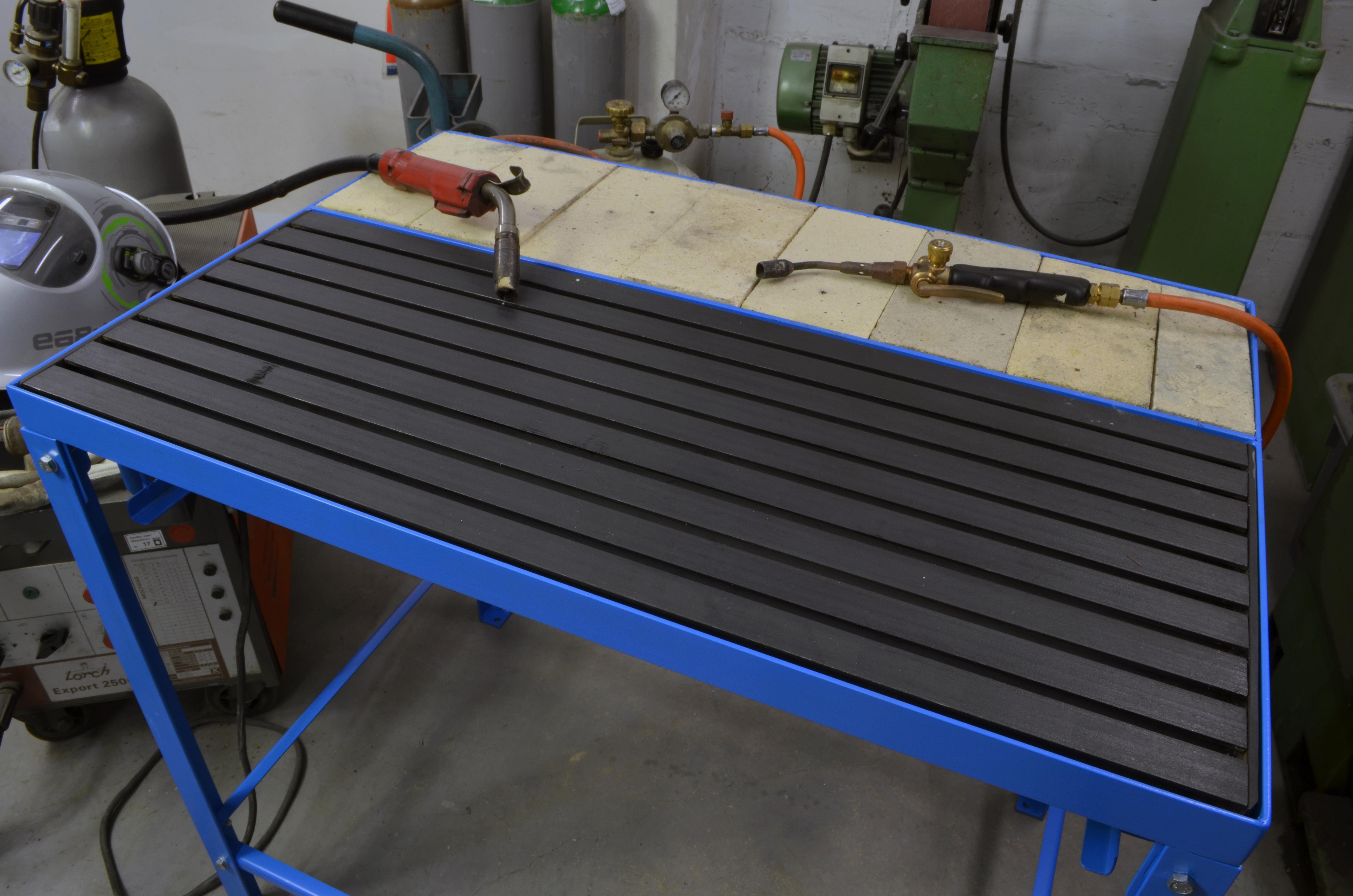 Schweiß- und Löttisch 120x60x80cm, Schamottstein und Gitterrost, ohne Schubl.